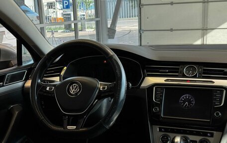 Volkswagen Passat B8 рестайлинг, 2017 год, 1 329 000 рублей, 12 фотография