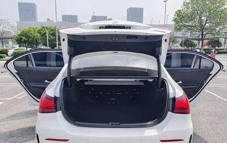 Mercedes-Benz A-Класс, 2023 год, 2 400 000 рублей, 7 фотография