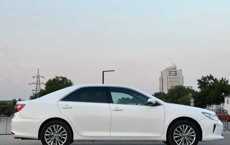 Toyota Camry, 2016 год, 2 797 000 рублей, 10 фотография