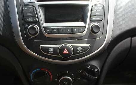 Hyundai Solaris II рестайлинг, 2014 год, 847 000 рублей, 21 фотография