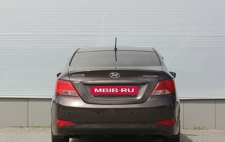Hyundai Solaris II рестайлинг, 2014 год, 847 000 рублей, 4 фотография