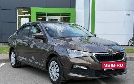 Skoda Rapid II, 2020 год, 1 799 000 рублей, 3 фотография