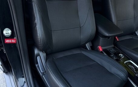 Mitsubishi Outlander III рестайлинг 3, 2018 год, 2 780 000 рублей, 12 фотография
