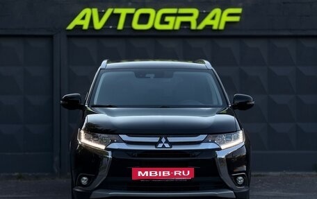 Mitsubishi Outlander III рестайлинг 3, 2018 год, 2 780 000 рублей, 2 фотография