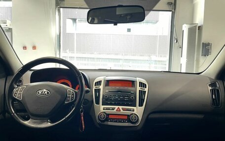 KIA cee'd I рестайлинг, 2009 год, 850 000 рублей, 11 фотография