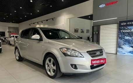 KIA cee'd I рестайлинг, 2009 год, 850 000 рублей, 3 фотография