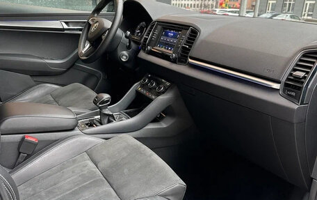 Skoda Karoq I, 2022 год, 1 840 000 рублей, 12 фотография