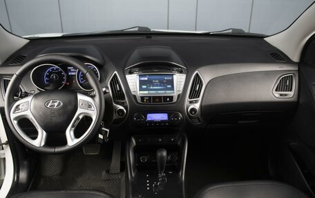 Hyundai ix35 I рестайлинг, 2012 год, 1 430 000 рублей, 5 фотография