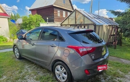 Hyundai i30 II рестайлинг, 2012 год, 930 000 рублей, 2 фотография