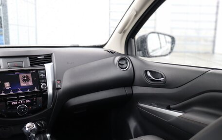 Nissan Navara (Frontier), 2025 год, 4 749 000 рублей, 40 фотография