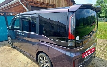 Honda Stepwgn IV, 2015 год, 1 790 000 рублей, 10 фотография