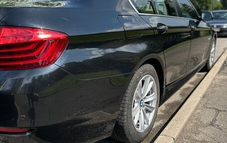 BMW 5 серия, 2016 год, 1 950 000 рублей, 5 фотография