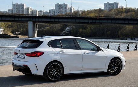 BMW 1 серия, 2021 год, 3 099 000 рублей, 3 фотография