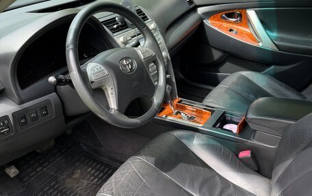 Toyota Camry, 2011 год, 1 290 000 рублей, 10 фотография