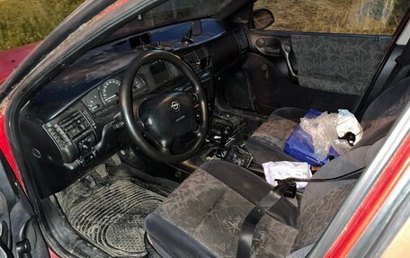 Opel Vectra B рестайлинг, 1997 год, 110 000 рублей, 8 фотография
