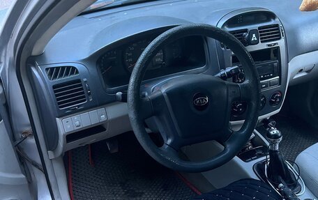 KIA Cerato I, 2005 год, 160 000 рублей, 3 фотография