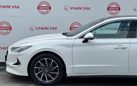 Hyundai Sonata VIII, 2021 год, 2 599 000 рублей, 11 фотография