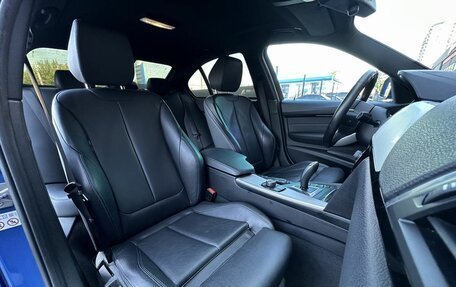 BMW 3 серия, 2018 год, 2 898 000 рублей, 22 фотография