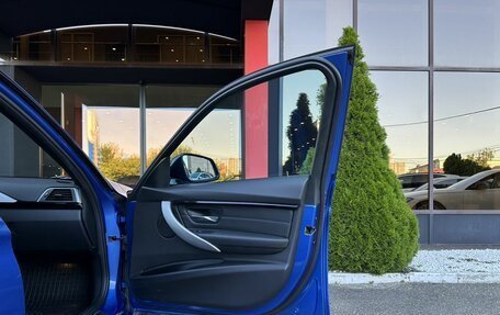 BMW 3 серия, 2018 год, 2 898 000 рублей, 23 фотография