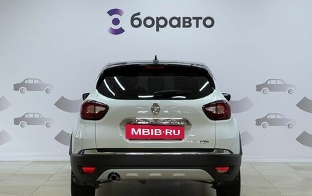 Renault Kaptur I рестайлинг, 2021 год, 1 949 000 рублей, 4 фотография