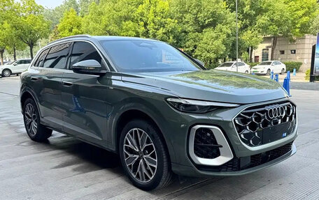 Audi Q5, 2025 год, 6 065 000 рублей, 3 фотография