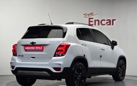 Chevrolet Trax, 2022 год, 1 120 000 рублей, 2 фотография