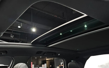 Audi Q7, 2026 год, 12 000 000 рублей, 13 фотография