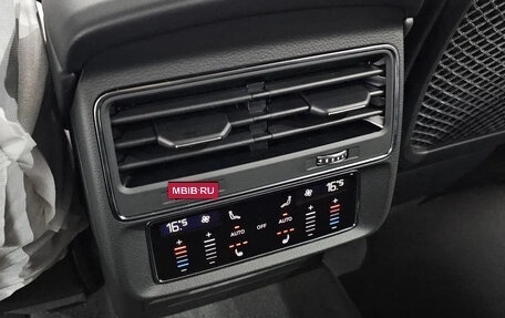 Audi Q7, 2026 год, 12 000 000 рублей, 16 фотография