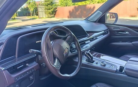Cadillac Escalade V, 2021 год, 7 950 000 рублей, 17 фотография