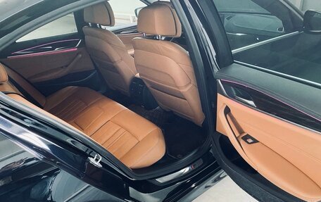 BMW 5 серия, 2020 год, 4 700 000 рублей, 13 фотография