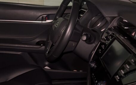 Toyota Camry, 2020 год, 3 000 000 рублей, 5 фотография
