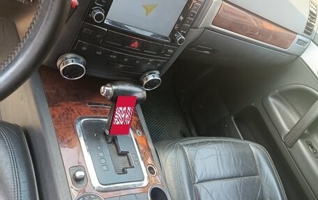 Volkswagen Touareg III, 2006 год, 700 000 рублей, 7 фотография