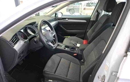 Volkswagen Passat B8 рестайлинг, 2023 год, 2 225 000 рублей, 5 фотография