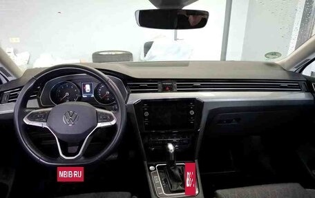 Volkswagen Passat B8 рестайлинг, 2023 год, 2 225 000 рублей, 6 фотография