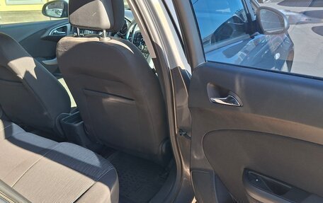 Opel Astra J, 2013 год, 625 000 рублей, 12 фотография