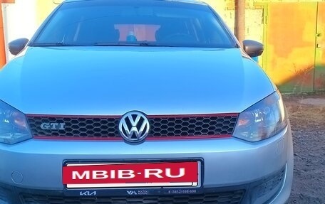Volkswagen Polo VI (EU Market), 2010 год, 450 000 рублей, 17 фотография
