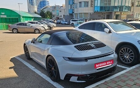 Porsche 911, 2022 год, 17 250 000 рублей, 8 фотография