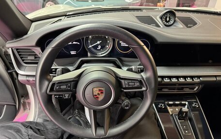 Porsche 911, 2022 год, 17 250 000 рублей, 11 фотография