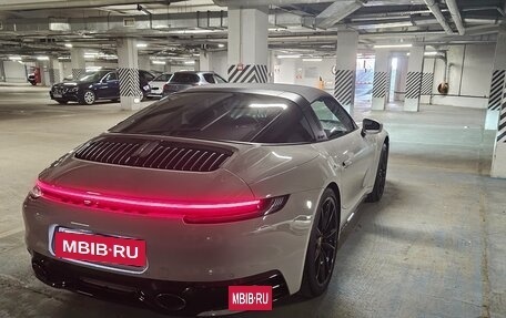 Porsche 911, 2022 год, 17 250 000 рублей, 2 фотография