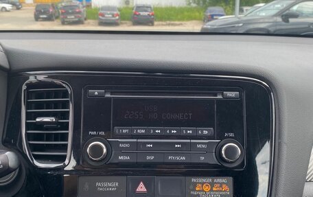 Mitsubishi Outlander III рестайлинг 3, 2018 год, 1 870 000 рублей, 22 фотография