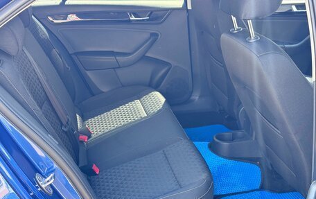 Skoda Rapid I, 2018 год, 950 000 рублей, 16 фотография