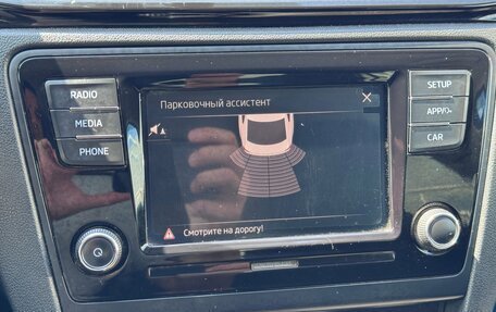 Skoda Rapid I, 2018 год, 950 000 рублей, 24 фотография