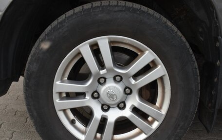 Toyota Land Cruiser Prado 150 рестайлинг 2, 2012 год, 2 185 000 рублей, 9 фотография