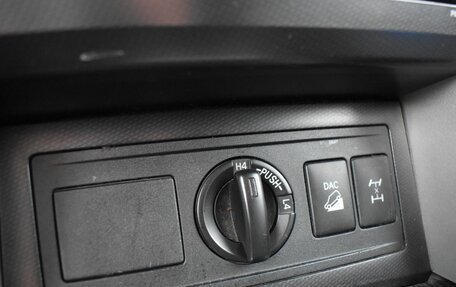 Toyota Land Cruiser Prado 150 рестайлинг 2, 2012 год, 2 185 000 рублей, 20 фотография