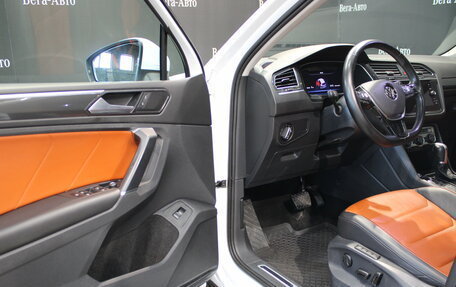 Volkswagen Tiguan II, 2017 год, 2 800 000 рублей, 14 фотография
