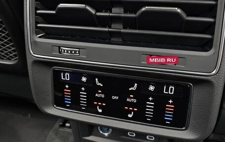 Audi Q7, 2024 год, 10 150 000 рублей, 14 фотография