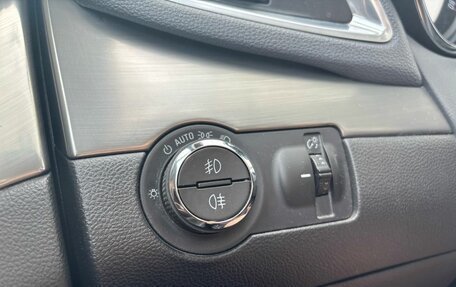 Opel Mokka I, 2014 год, 1 345 000 рублей, 15 фотография