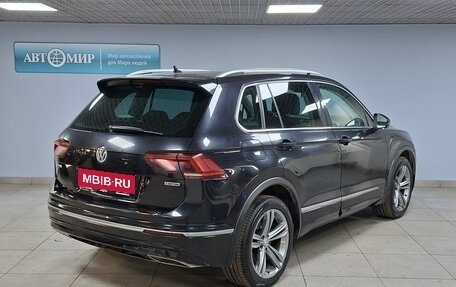 Volkswagen Tiguan II, 2019 год, 3 050 000 рублей, 5 фотография