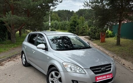 KIA cee'd I рестайлинг, 2009 год, 660 000 рублей, 1 фотография