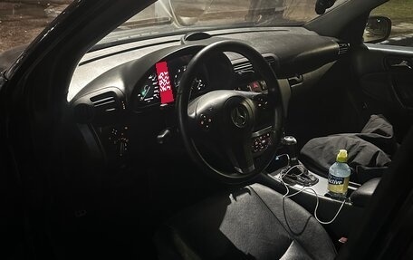 Mercedes-Benz C-Класс, 2004 год, 695 000 рублей, 22 фотография